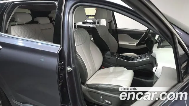 Hyundai Santafe 2021 — фото 11