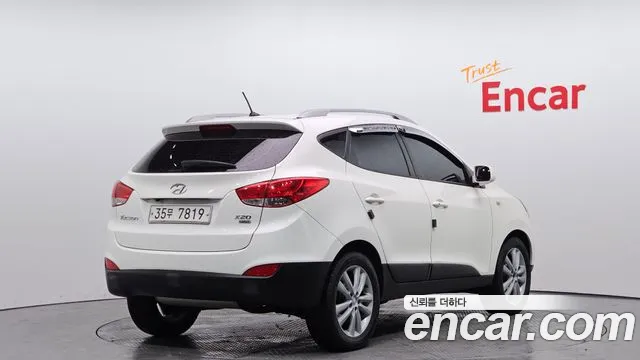 Hyundai Tucson 2013 — фото 2