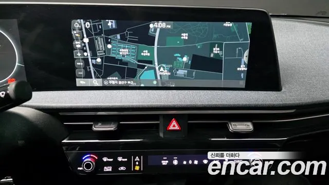 Kia EV6 2023 — фото 14