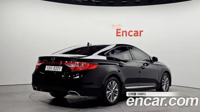 Hyundai Grandeur 2015 — фото 2