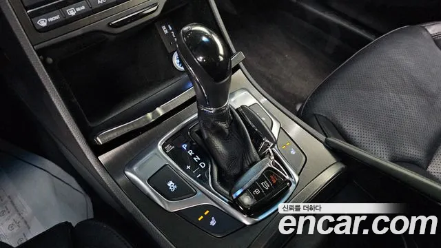 Hyundai Grandeur 2015 — фото 9