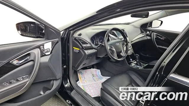 Hyundai Grandeur 2015 — фото 10