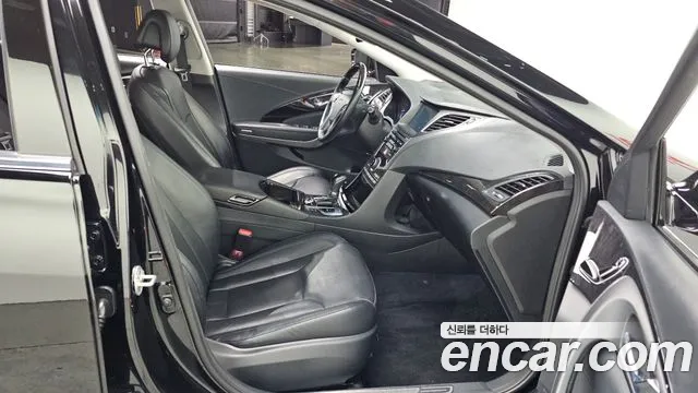 Hyundai Grandeur 2015 — фото 12