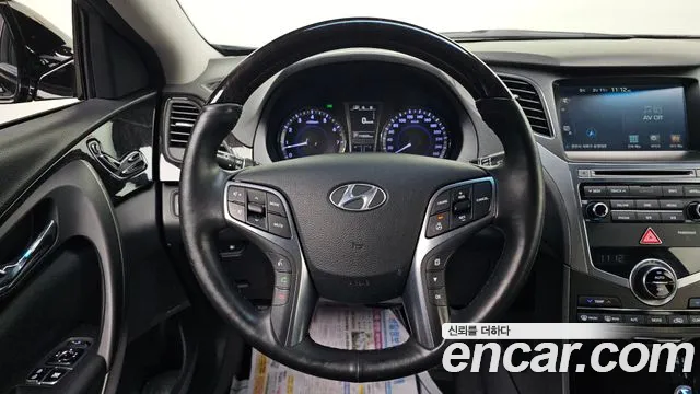 Hyundai Grandeur 2015 — фото 15