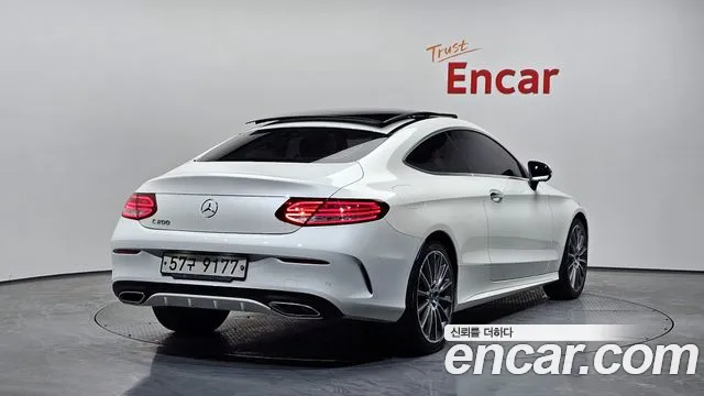 Mercedes-Benz C-Class 2017 — фото 2