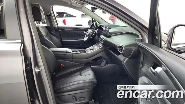Hyundai Santafe 2023 — фото 11