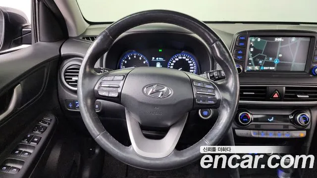 Hyundai Kona 2018 — фото 13