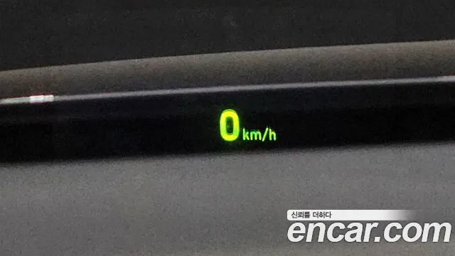 Hyundai Kona 2018 — фото 18
