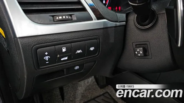 Hyundai Genesis 2015 — фото 16