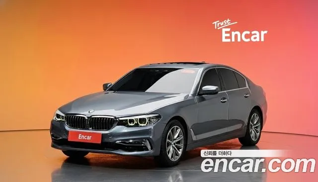 BMW 5-Series 2018 — фото 20