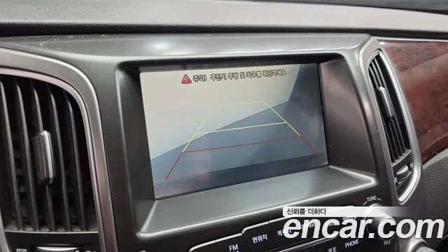 Hyundai Equus 2012 — фото 15