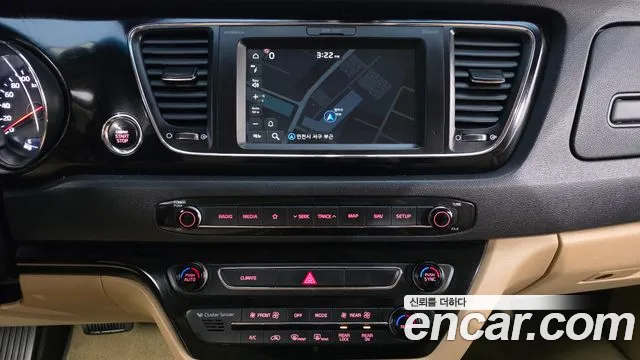 Kia Canival 2019 — фото 14
