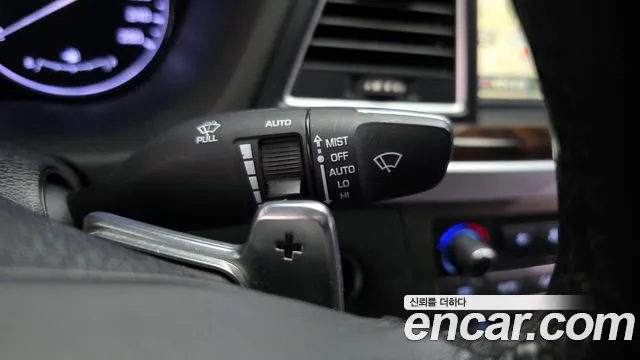 Hyundai Genesis 2016 — фото 18