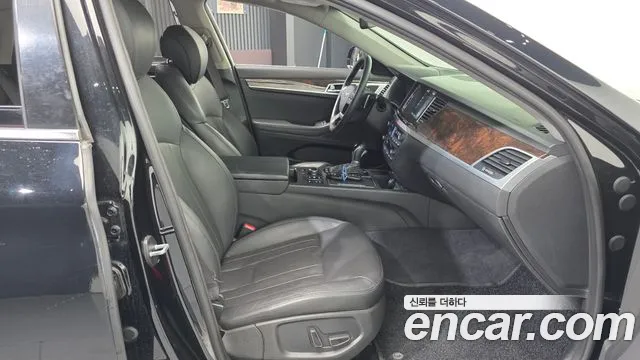 Hyundai Genesis 2016 — фото 11