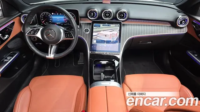 Mercedes-Benz C-Class 2023 — фото 7