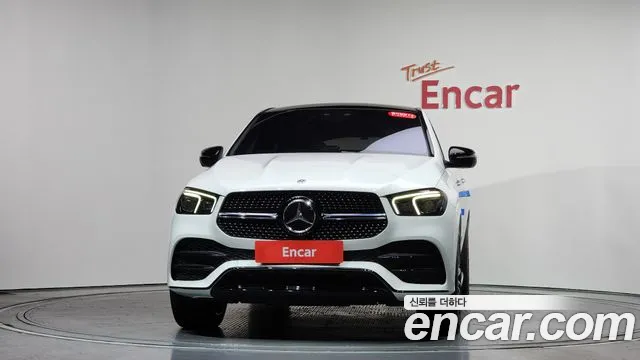 Mercedes-Benz GLE-Class 2022 — фото 2