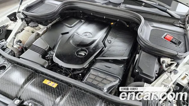 Mercedes-Benz GLE-Class 2022 — фото 5