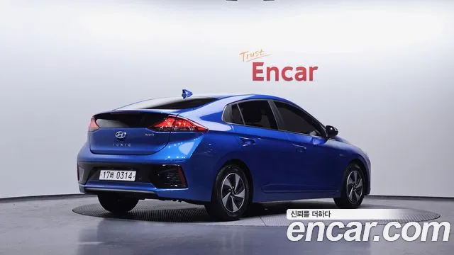 Hyundai Ioniq 2016 — фото 2