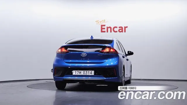 Hyundai Ioniq 2016 — фото 4