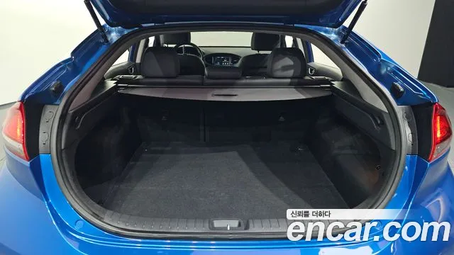 Hyundai Ioniq 2016 — фото 20