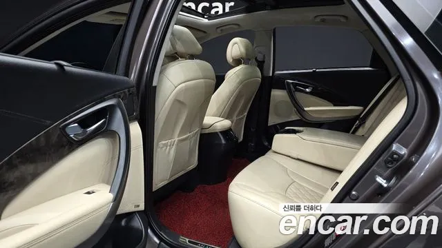Hyundai Aslan 2015 — фото 12