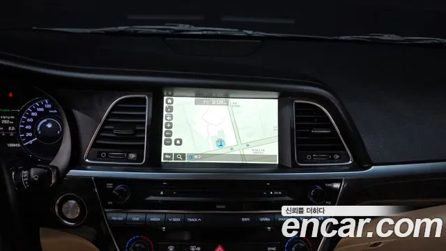 Hyundai Aslan 2015 — фото 15