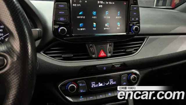 Hyundai i30 2020 — фото 14