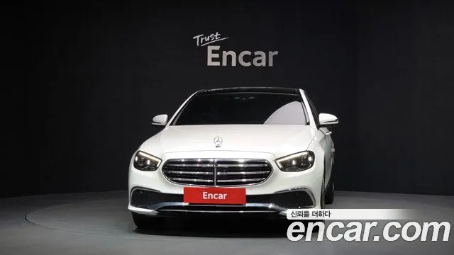 Mercedes-Benz E-Class 2021 — фото 3