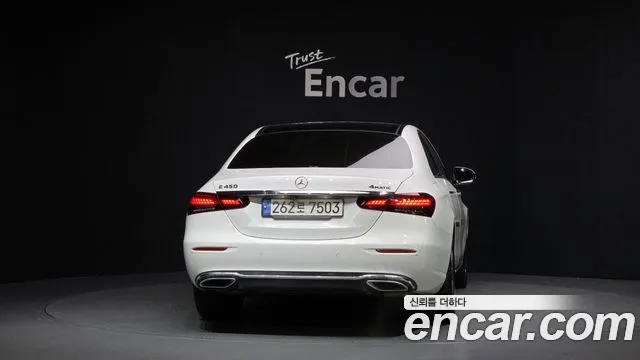 Mercedes-Benz E-Class 2021 — фото 4