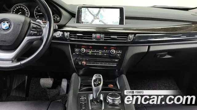BMW X6 2015 — фото 14