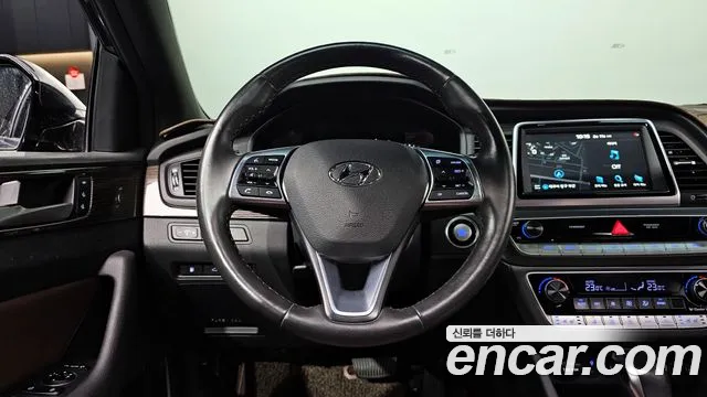 Hyundai Sonata 2018 — фото 13