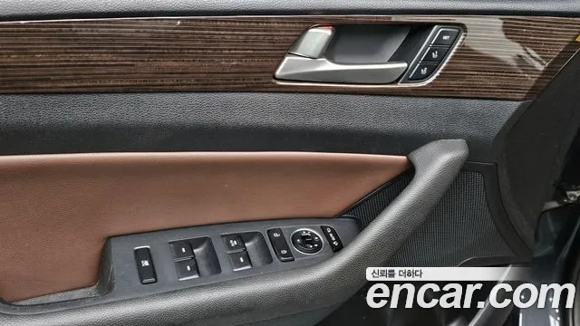 Hyundai Sonata 2018 — фото 18