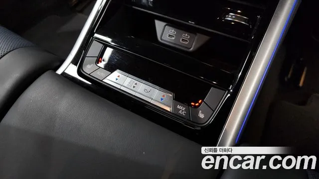 BMW 8-Series 2021 — фото 19