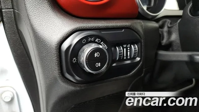 Jeep Wrangler 2018 — фото 17