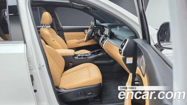 Kia Sorento 2023 — фото 10