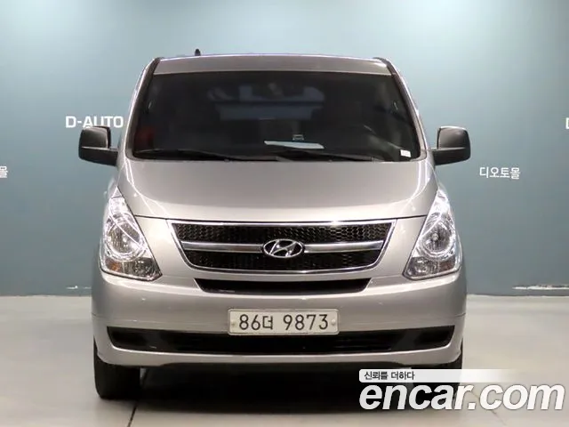 Hyundai Starex 2015 — фото 2