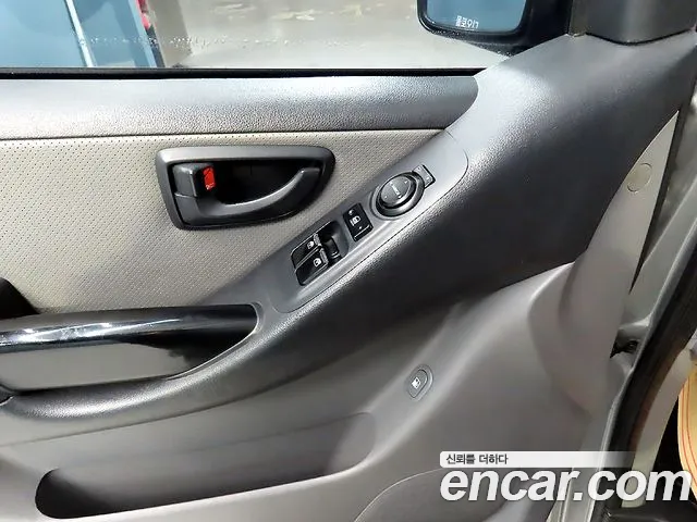 Hyundai Starex 2015 — фото 14