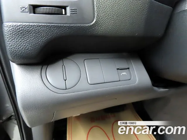 Hyundai Starex 2015 — фото 15
