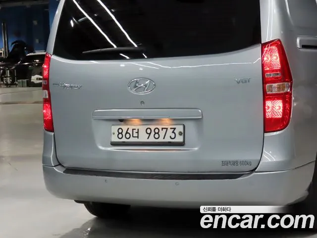 Hyundai Starex 2015 — фото 17