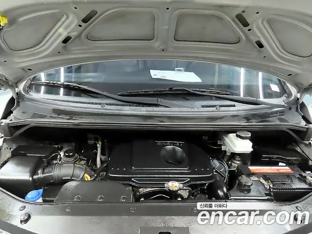 Hyundai Starex 2015 — фото 19