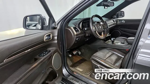 Jeep Cherokee 2014 — фото 10