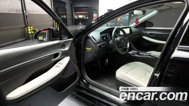 Hyundai Sonata 2020 — фото 10