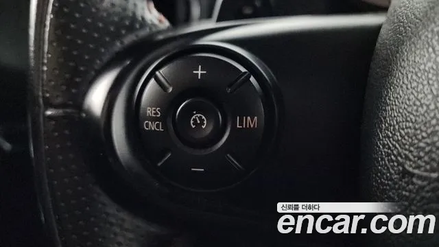 Mini Cooper 2019 — фото 15