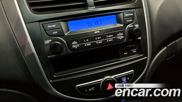 Hyundai Accent 2012 — фото 14