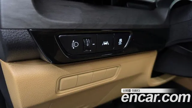 Kia Canival 2021 — фото 12