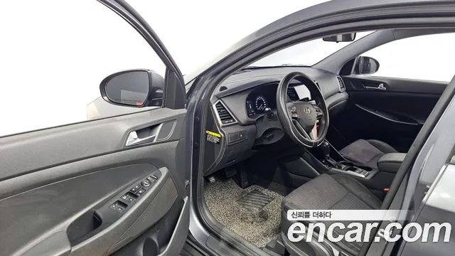 Hyundai Tucson 2017 — фото 10