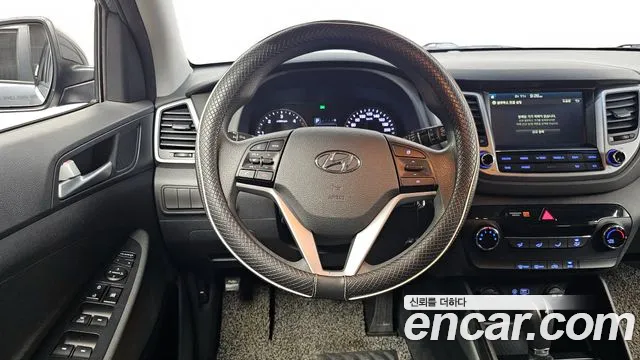Hyundai Tucson 2017 — фото 13