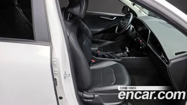 Kia Niro 2022 — фото 12