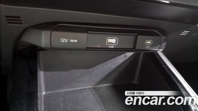 Kia Niro 2022 — фото 19