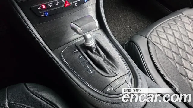 Mercedes-Benz CLS-Class 2010 — фото 9